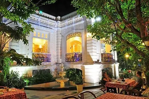 Blue Ocean 2 Hotel Ντα Νανγκ 2*,